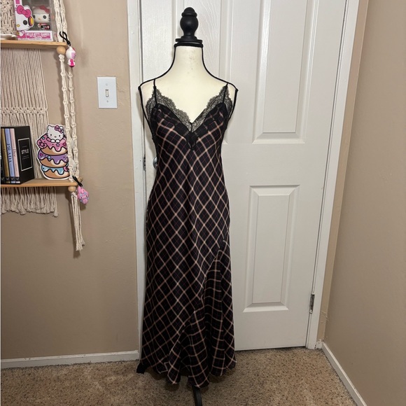 Black and Burgundy Slip Dress with Lace Trim - Picture 1 of 4